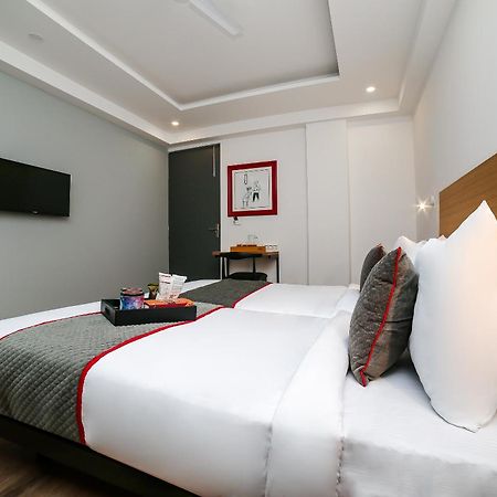 Townhouse Sohna Road 2 Hotel Gurgaon Exterior photo