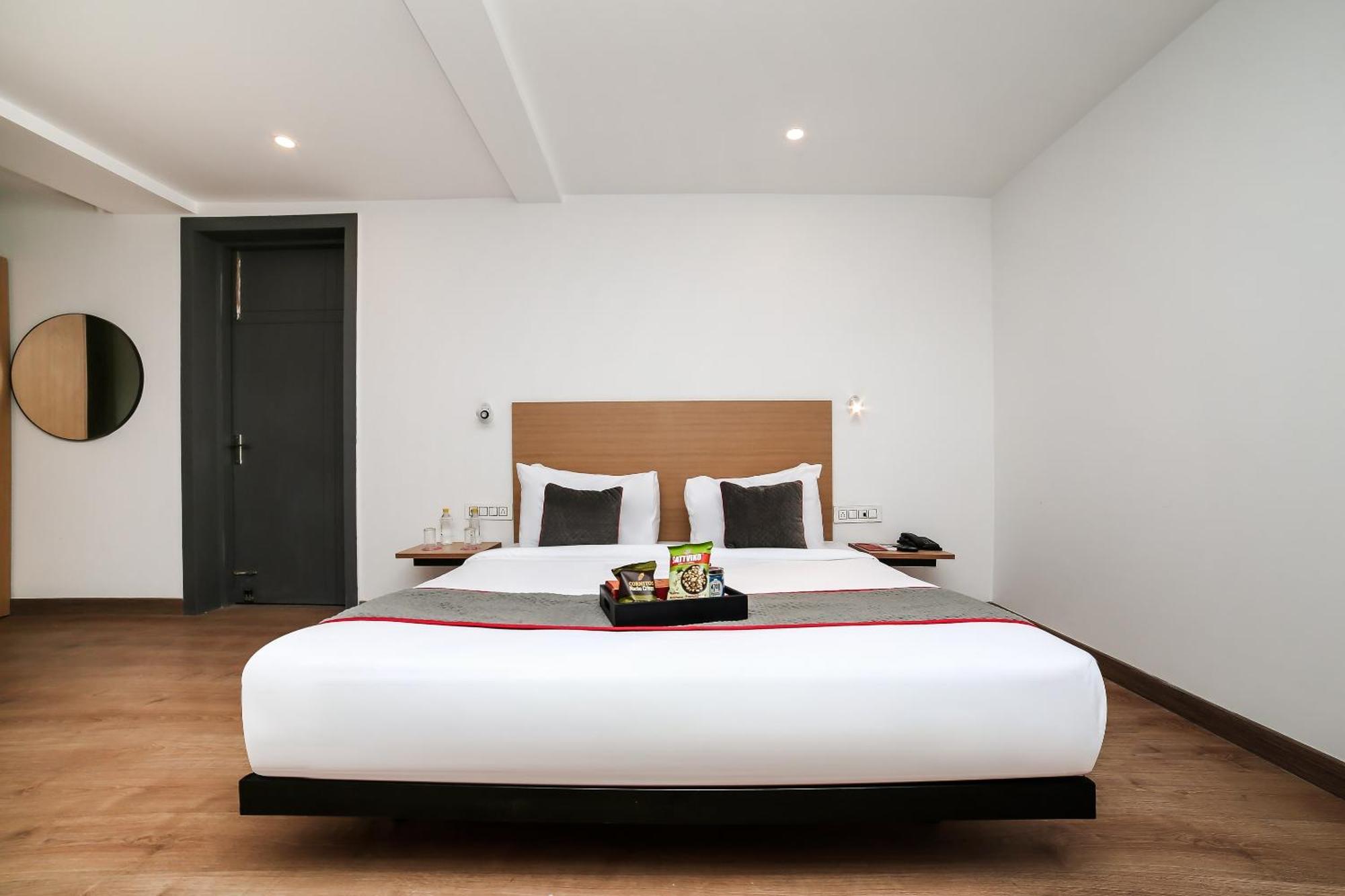 Townhouse Sohna Road 2 Hotel Gurgaon Exterior photo